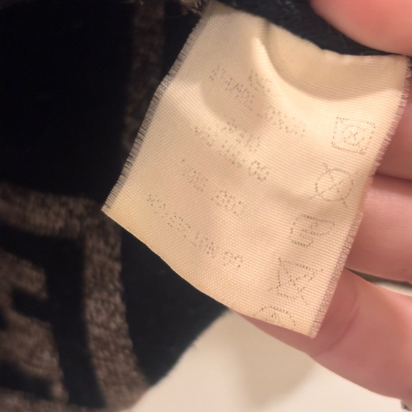 FENDI Zucca Unisex Brown FF Logo Wool Knitted Sweater W/ COA - Picture 11 of 14